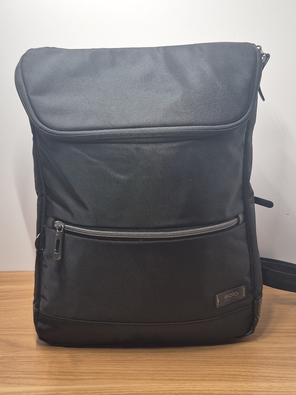 Solo Black Men's Backpack - Urban Commuter